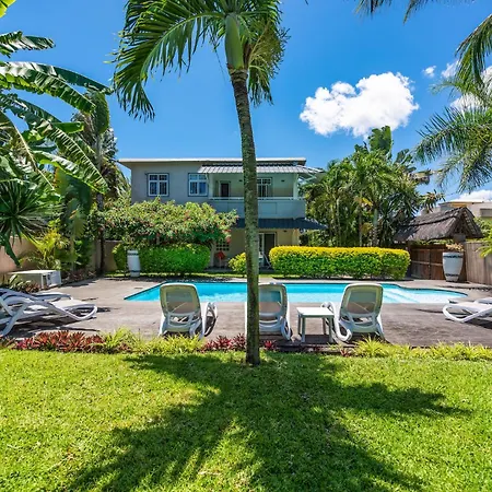Studio With Spacious Balcony Shared Pool Garden Grand-Baie Exterior photo
