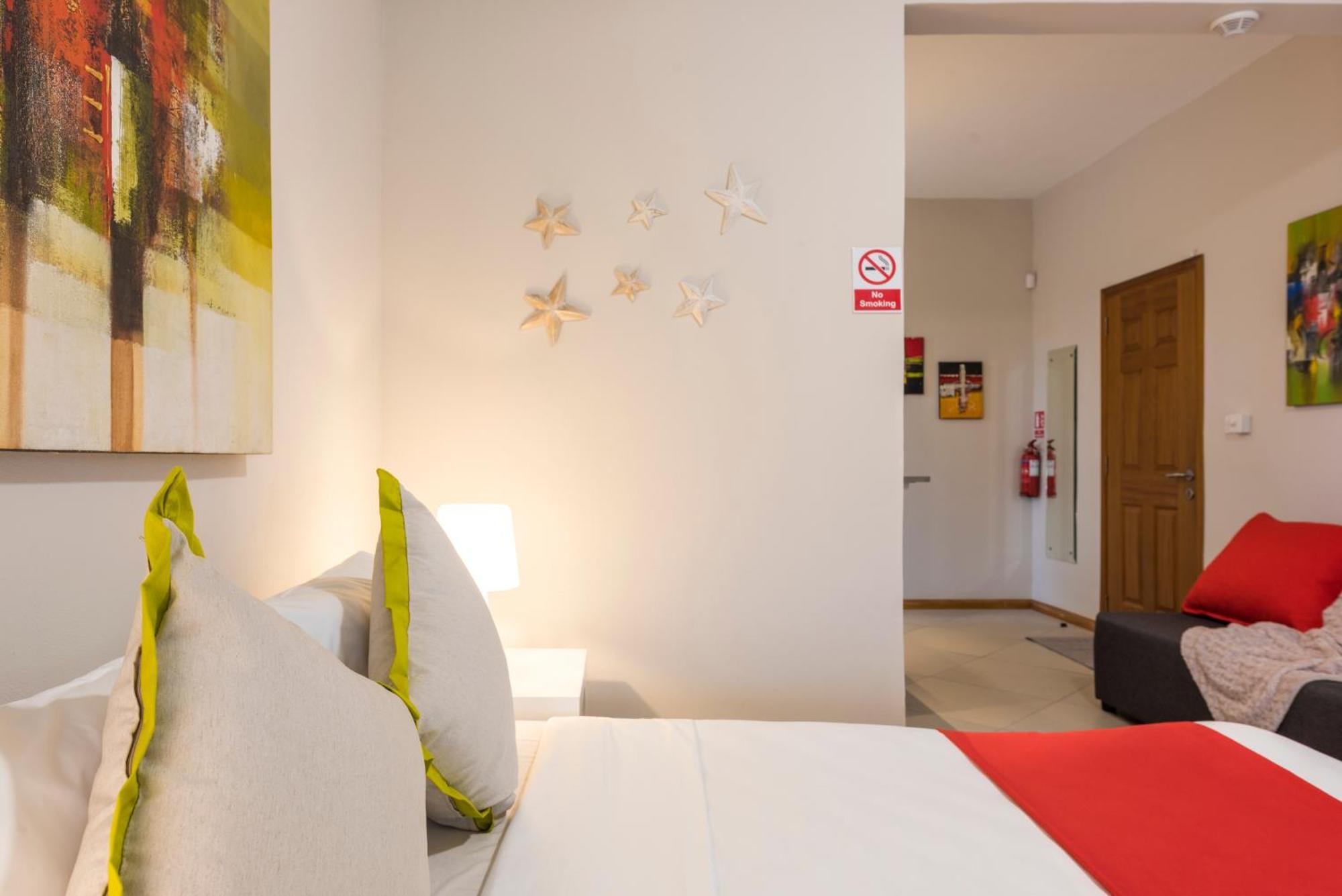 With Spacious Balcony Shared Pool Garden Apartment